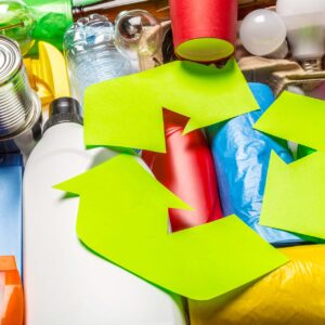 Eco concept with recycling symbol on table background top view De la Teoría a la Práctica: ¿Cómo Implementar la Nueva Ley de Residuos?